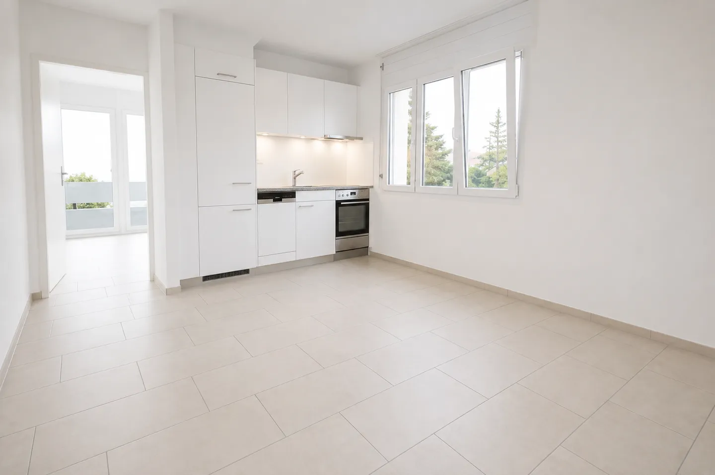 Gemütliche Wohnung mit zwei Balkonen - Foto 2 von 7