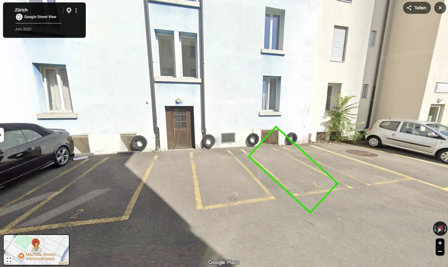 24/7 accessible outdoor parking space in a central location in Zurich - Photo 3 of 3