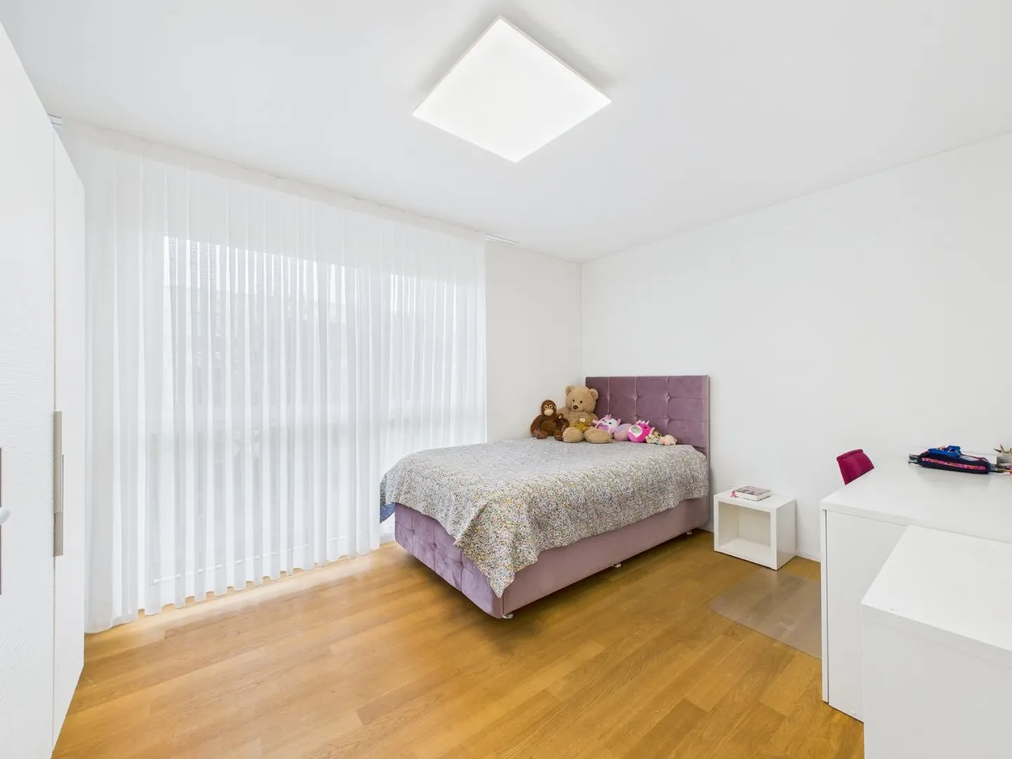 Modern 4.5-Room Apartment with Balcony - Photo 12 of 13