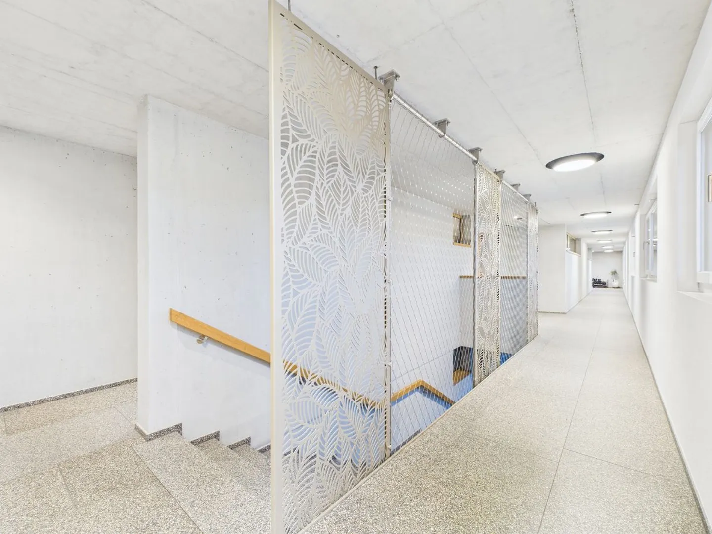 Modern Apartment with Stunning Views - Photo 3 of 13