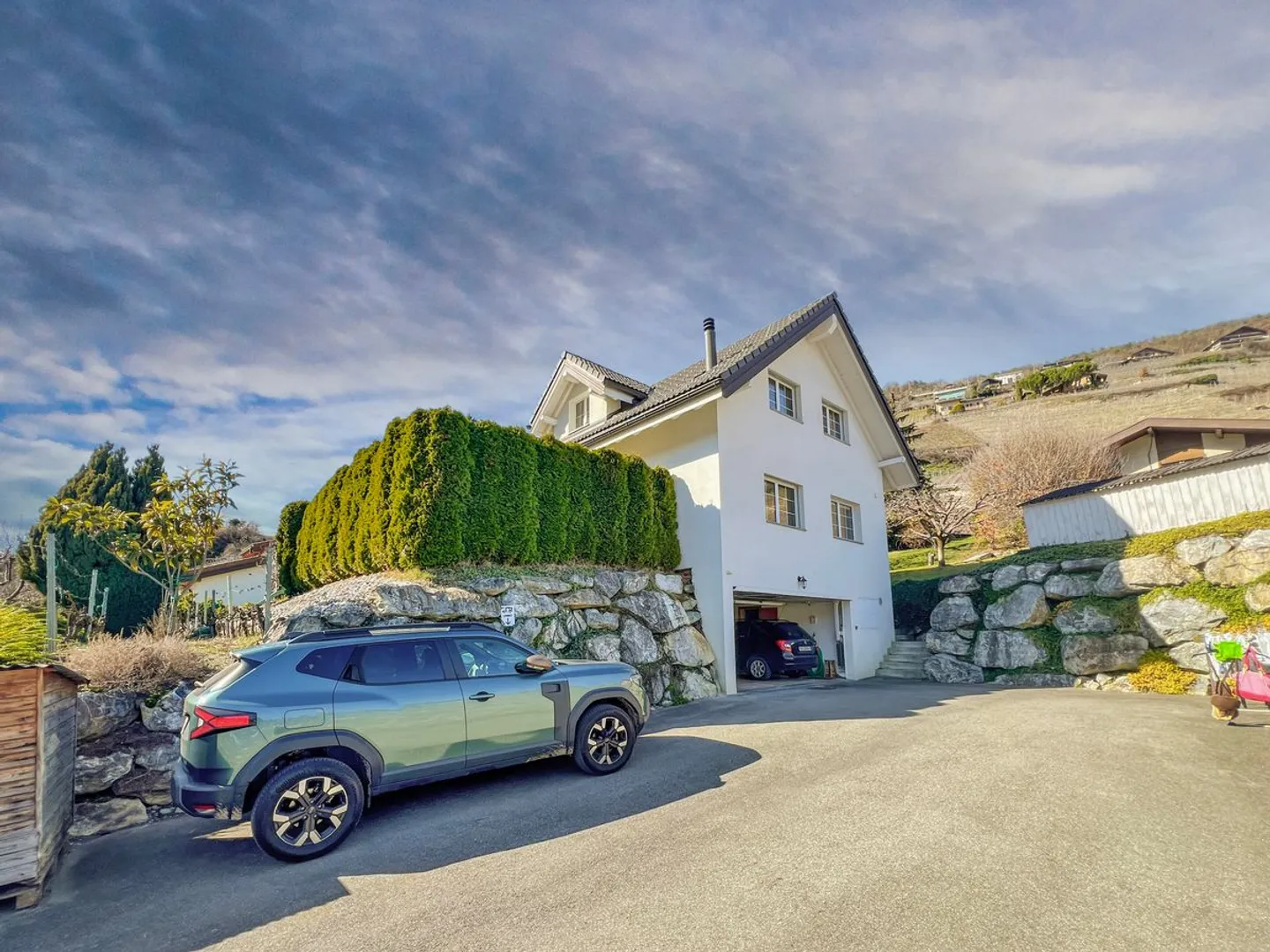 Villa 5.5 rooms - Elegance and privileged setting - Photo 2 of 13