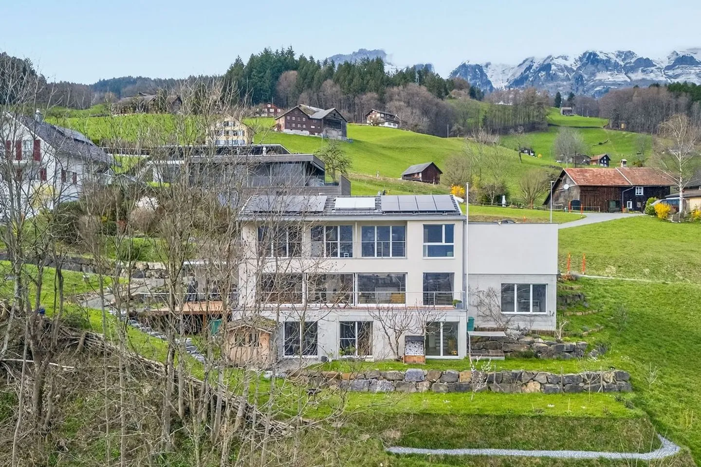 Maison individuelle élégante discrète avec vue panoramique à Gams - Photo 1 sur 13
