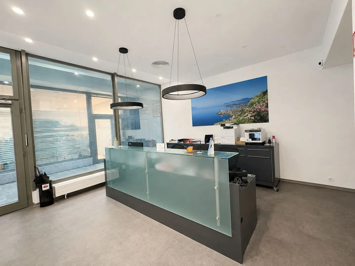 Grand-Rue, Montreux - Muri commerciali affittati, 390 m², 3 posti auto - Foto 1 di 6