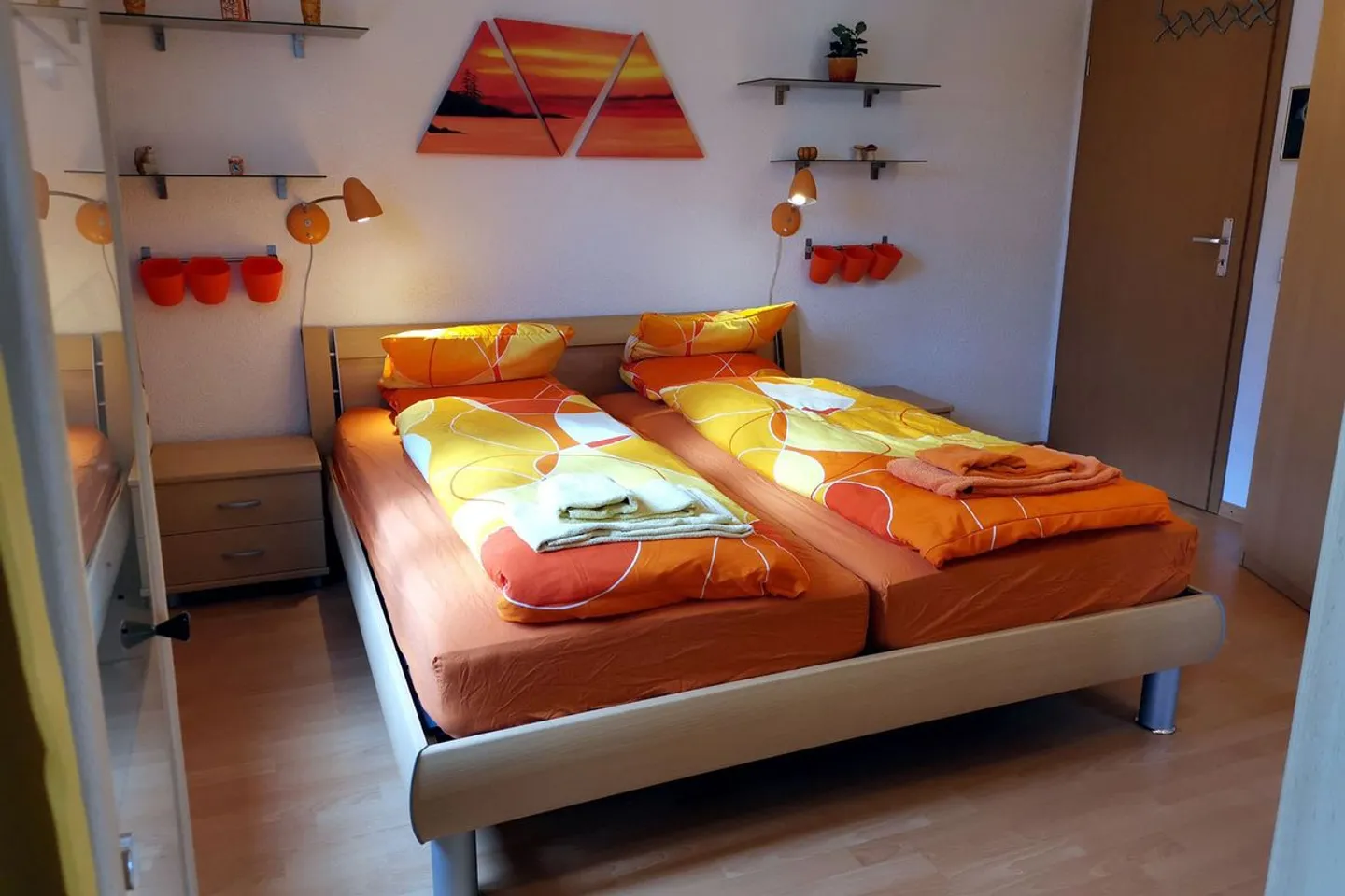 Charmantes Haus mit Investitionspotential - Foto 8 von 13