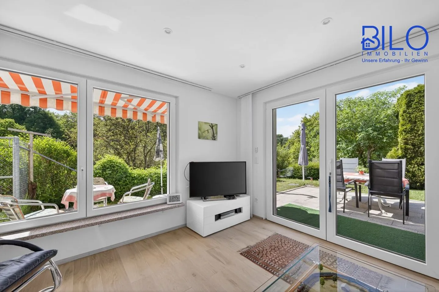 Geräumiges Familienhaus mit Garten - Foto 4 von 13