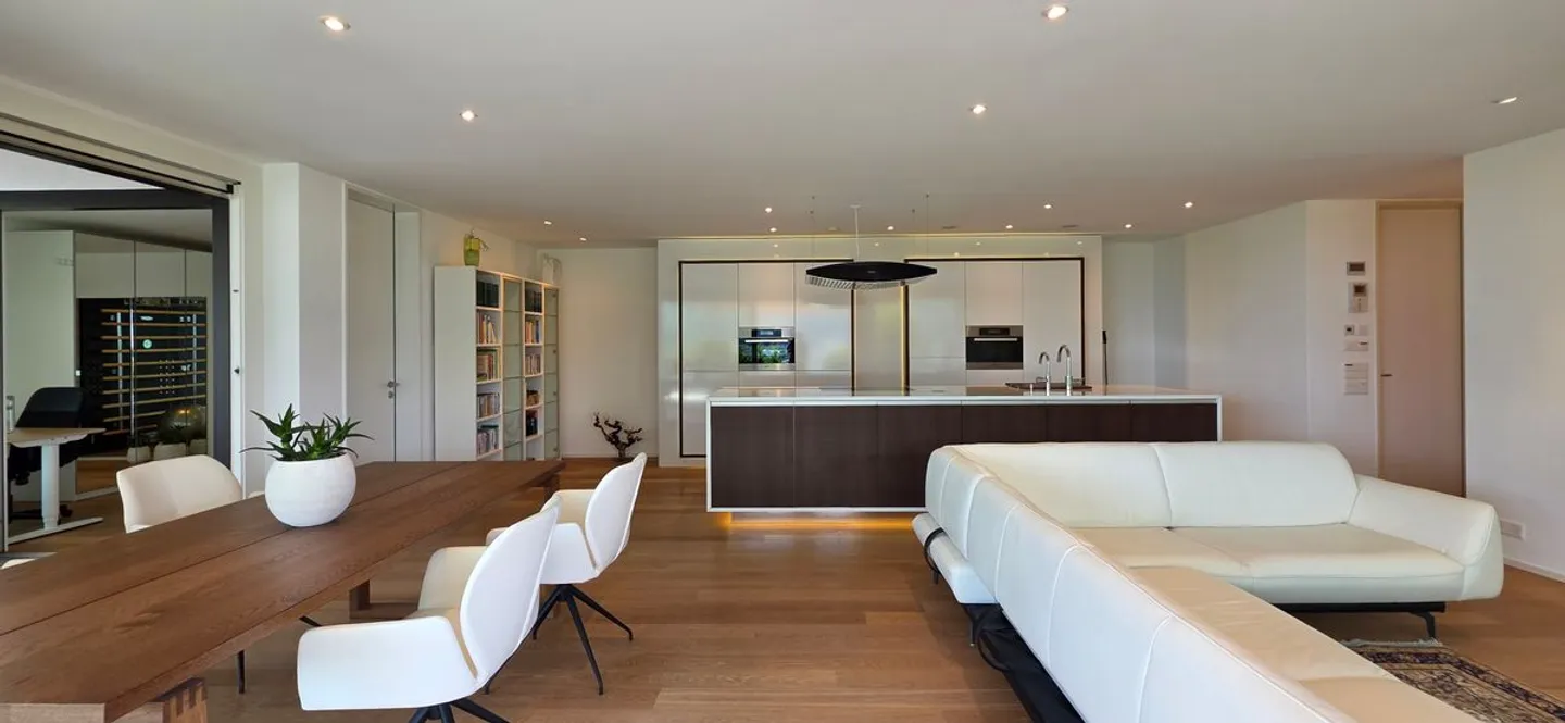 Exklusive Luxuswohnung mit See- und Bergsicht  - Foto 5 von 13