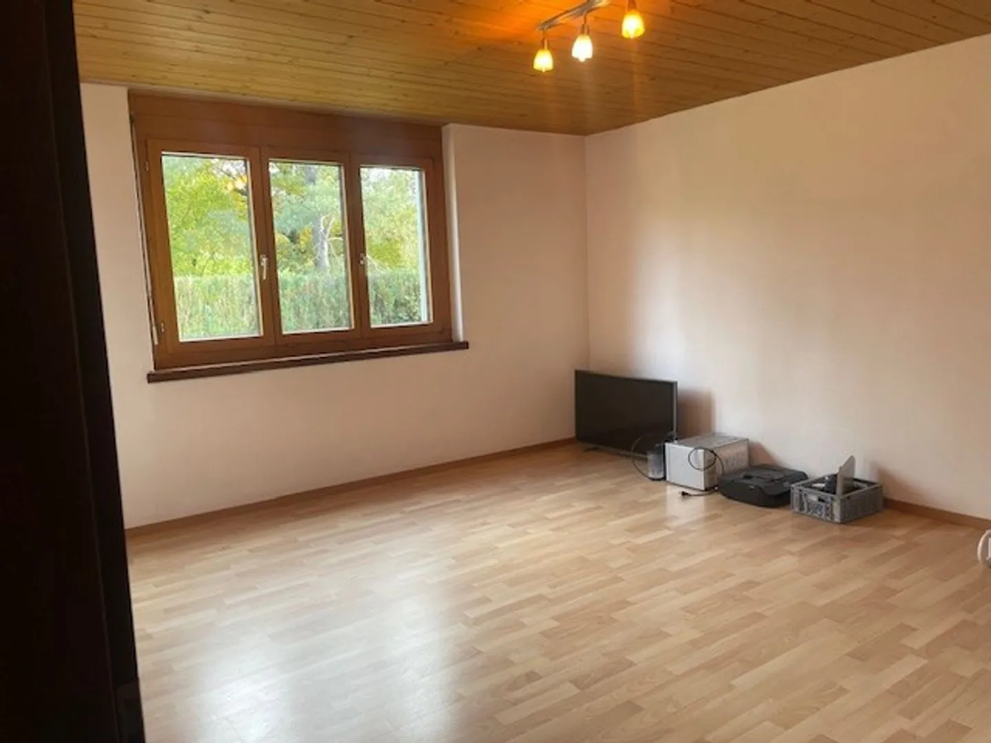 Spacious 2.5-room apartment with 100 m² of living space - Photo 6 of 8