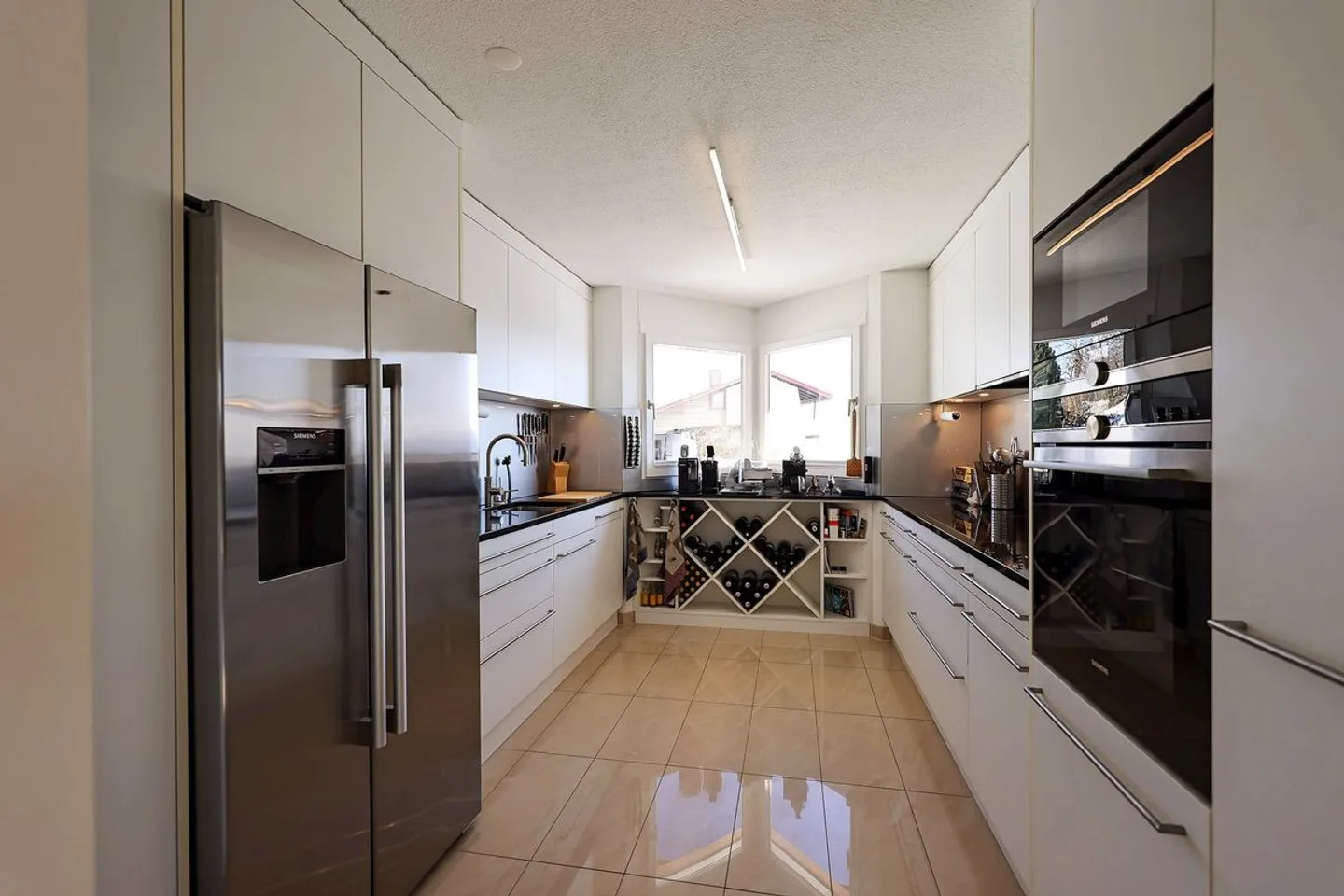 Traumwohnung mit Bergsicht und über 180 m² Aussenbereich - Foto 5 von 13