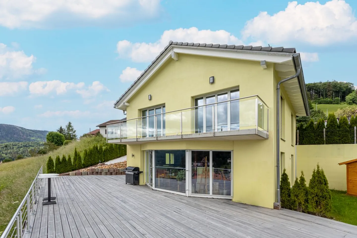 Villa de 5.5 pièces : Elégance contemporaine et panorama d'exception ! - Foto 9 von 10
