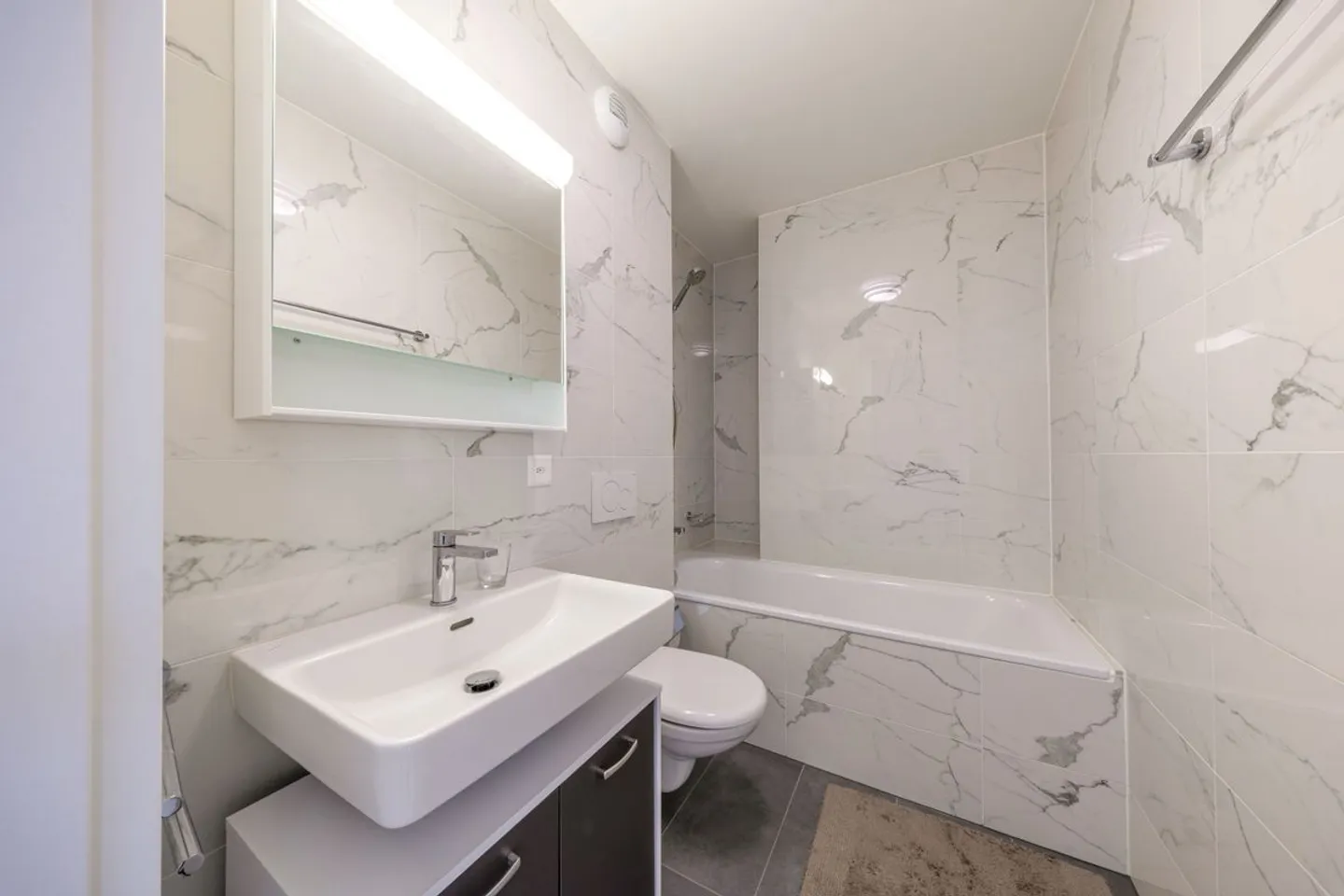 Bellissimo appartamento di 3 stanze nel quartiere di Saint-Jean - Foto 3 di 5