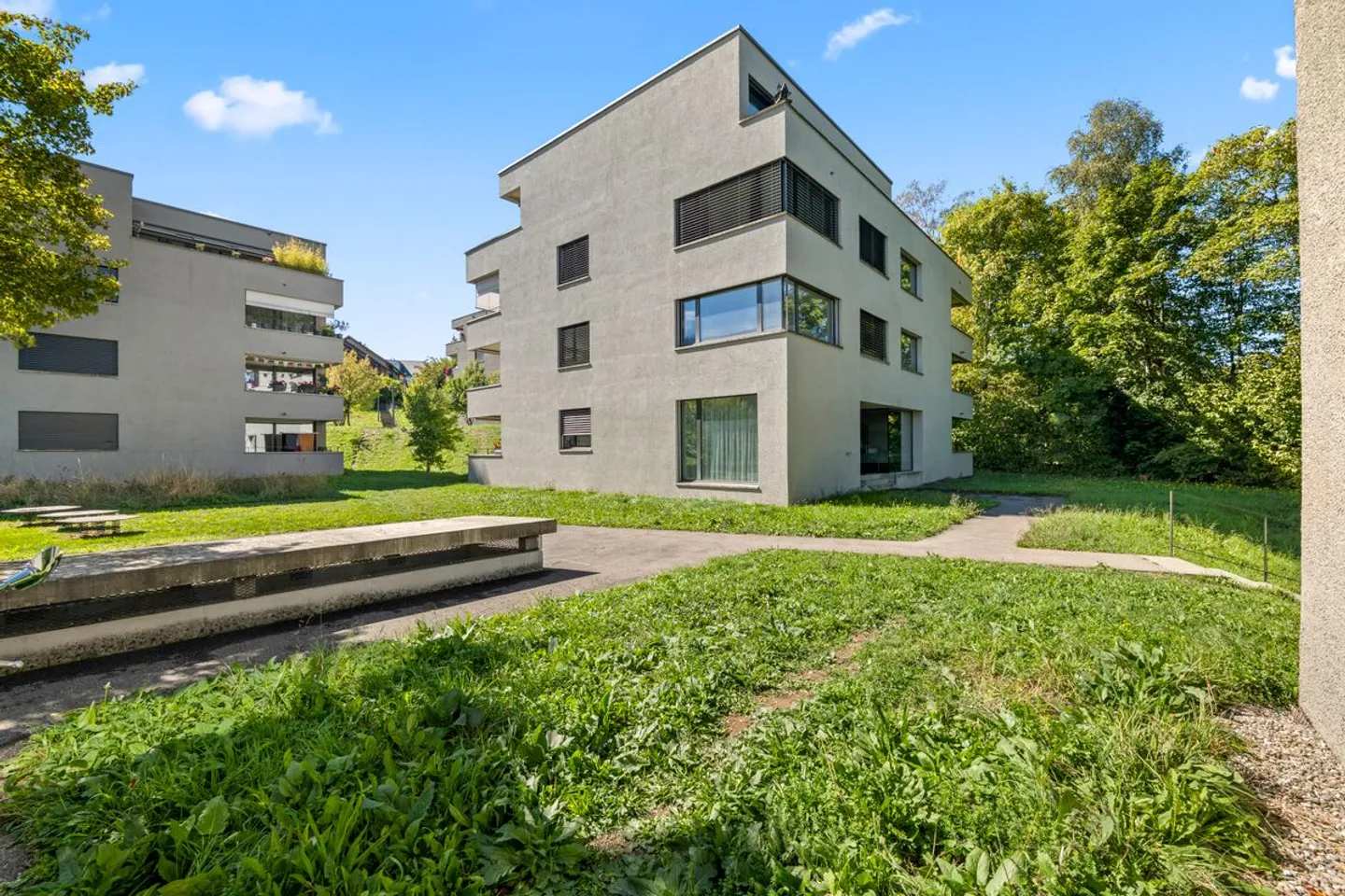 Stilvoll wohnen - moderne 3.5-Zimmer-Wohnung mit viel Komfort - Photo 1 of 12