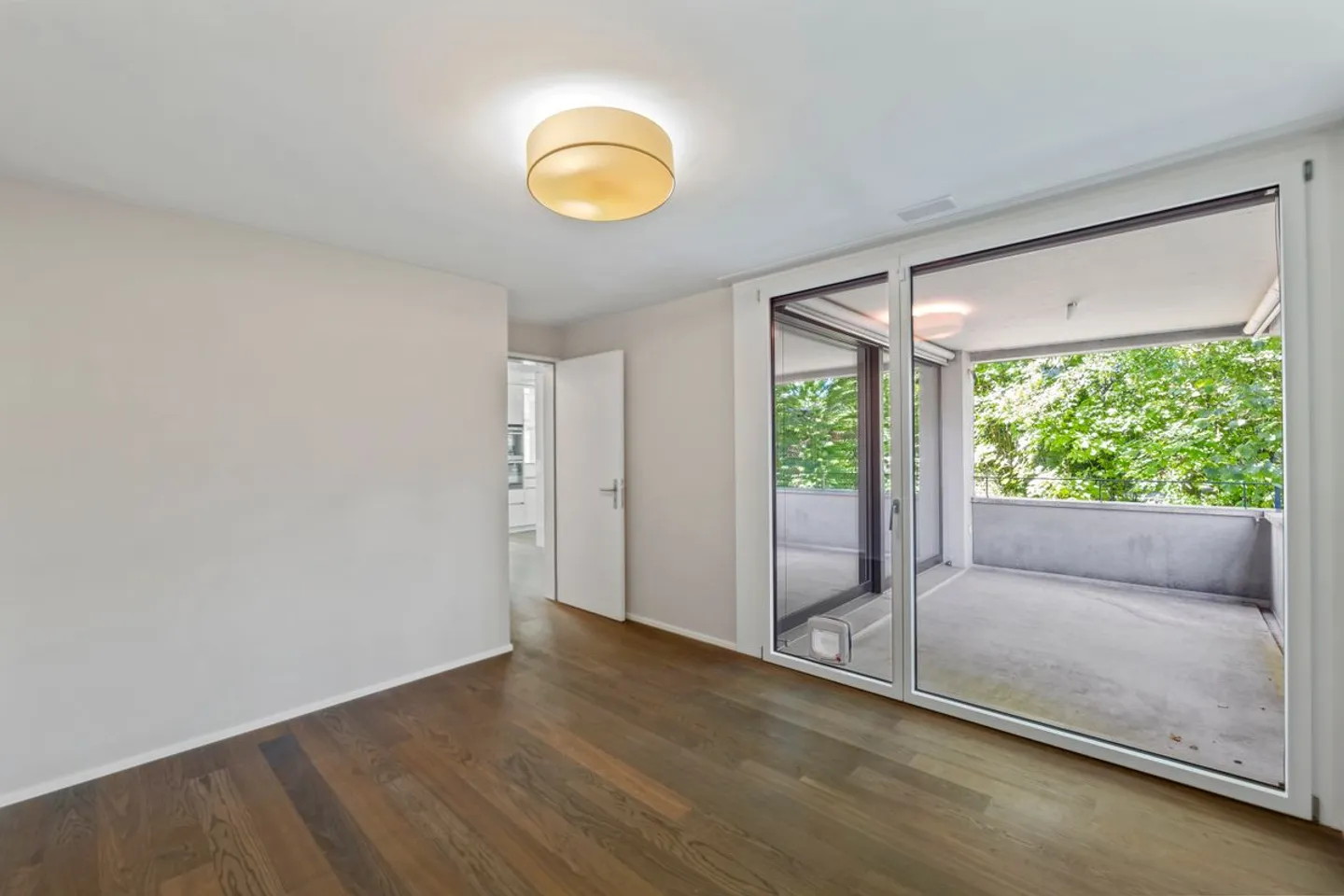 Stilvoll wohnen - moderne 3.5-Zimmer-Wohnung mit viel Komfort - Photo 4 of 12