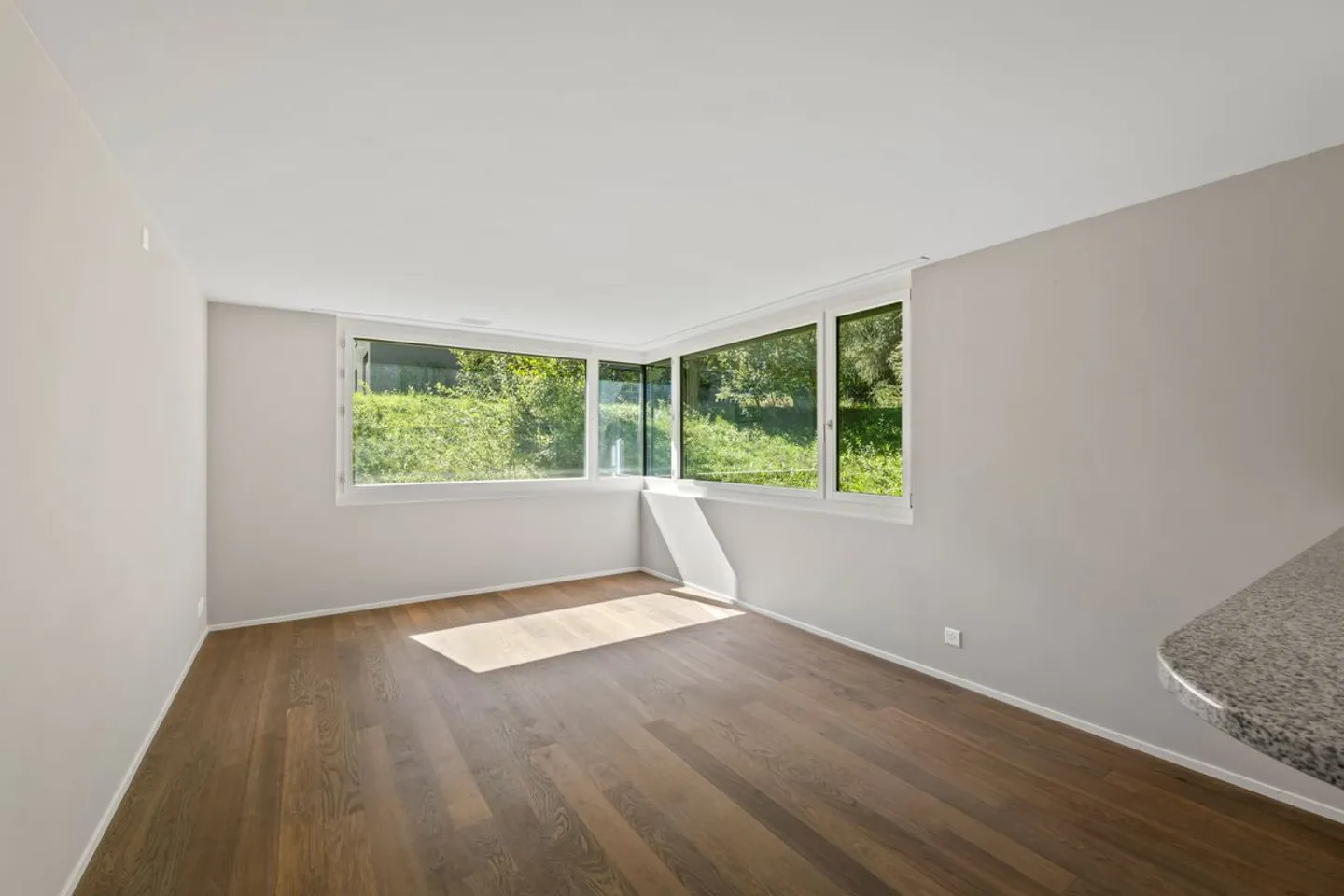 Stilvoll wohnen - moderne 3.5-Zimmer-Wohnung mit viel Komfort - Photo 9 of 12