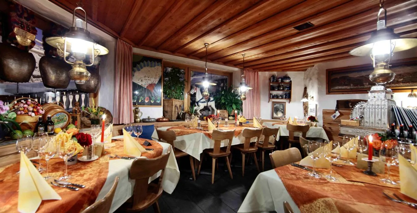 Restaurant exclusif à Arosa - Photo 4 sur 13