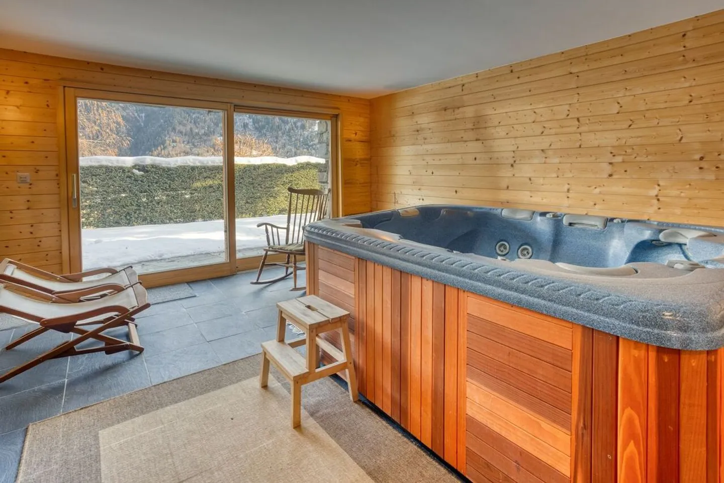 MAGNIFIKANTER CHALET MIT BAUBAREM GRUNDSTÜCK - Foto 7 von 9