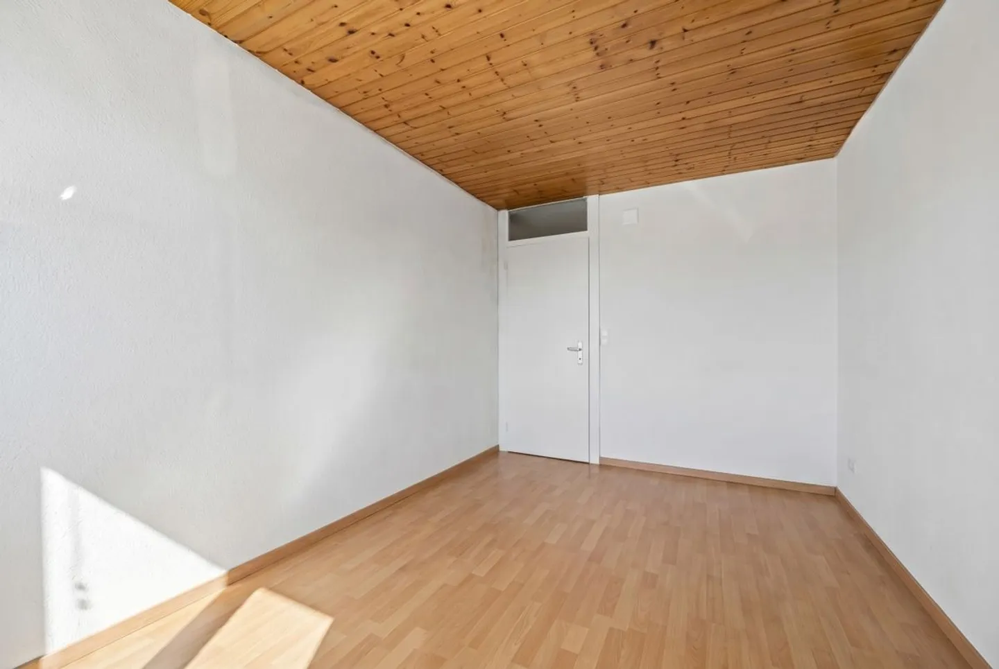 Charmante Wohnung mit Balkon - Foto 10 von 13
