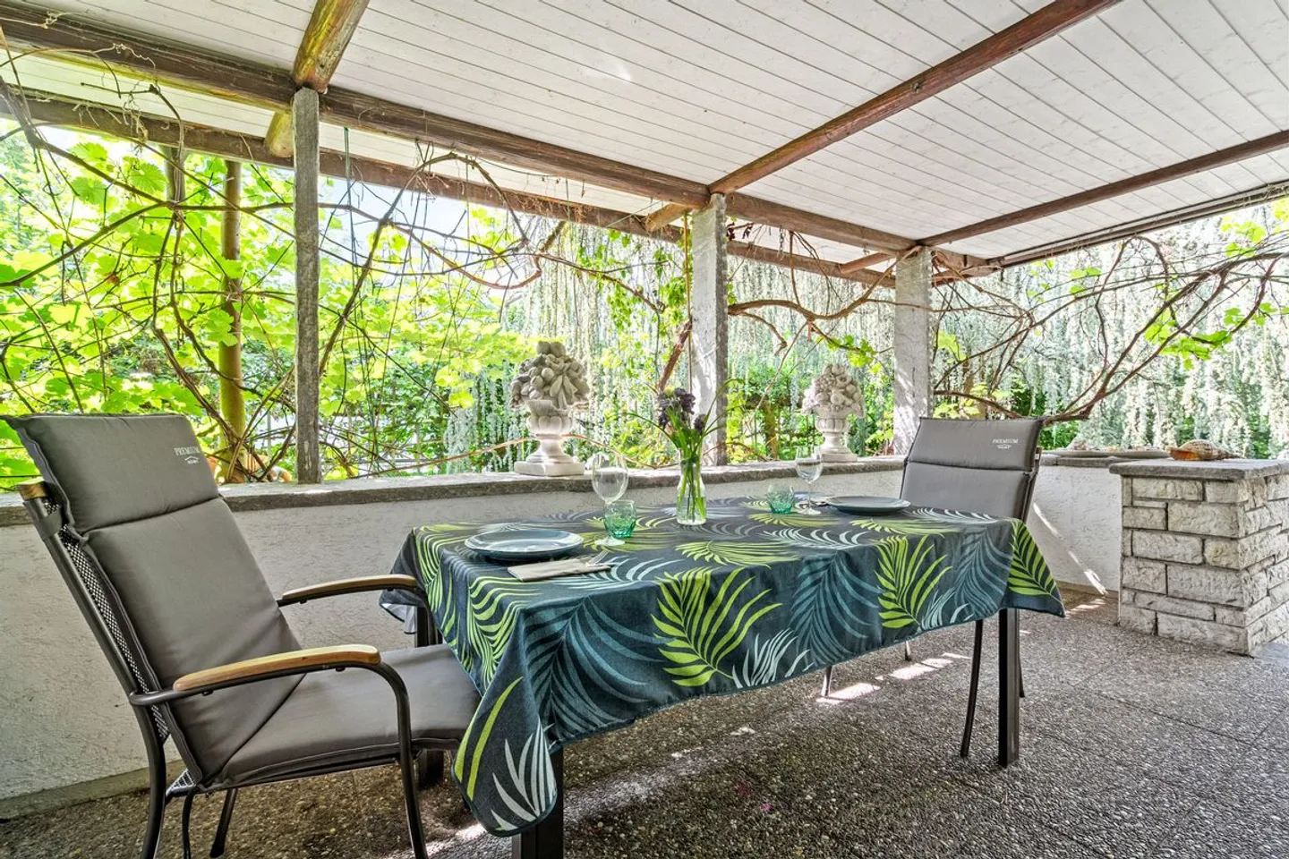 Reserviert! Freistehendes Einfamilienhaus mit traumhaftem Garten - Foto 8 von 13