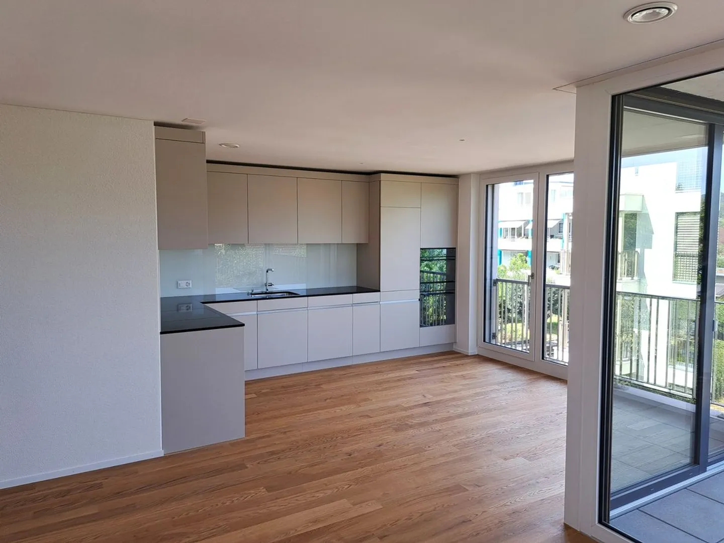 Stylische Neubauwohnung in Bad Zurzach - Foto 1 von 10