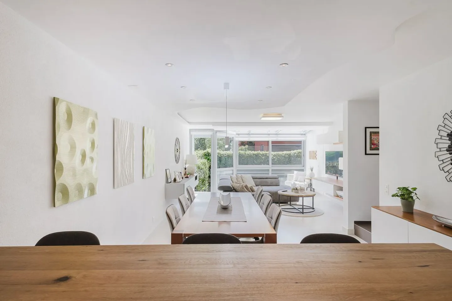 ELEGANCE AND CONTEMPORARY COMFORT? MODERN HOUSE WITH A VIEW IN GUDO - Photo 7 of 13