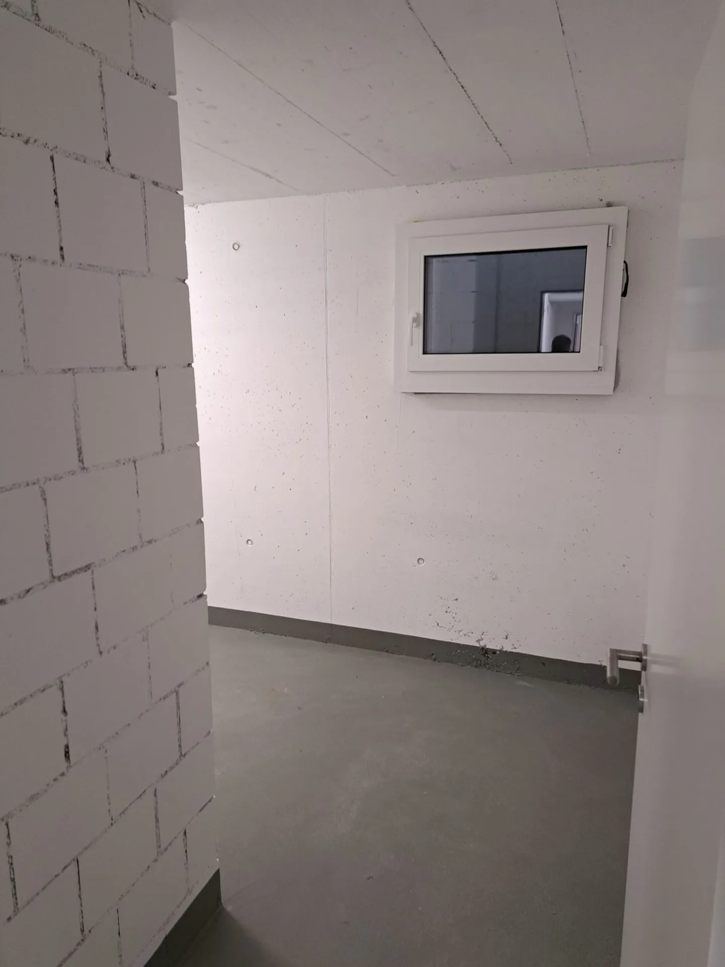 Storage room / storage space / hobby room / workshop in Seengen (first occupancy) - Photo 3 of 5