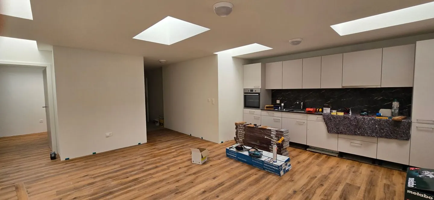 Modernes Apartment mit grosser Terrasse - Foto 5 von 9