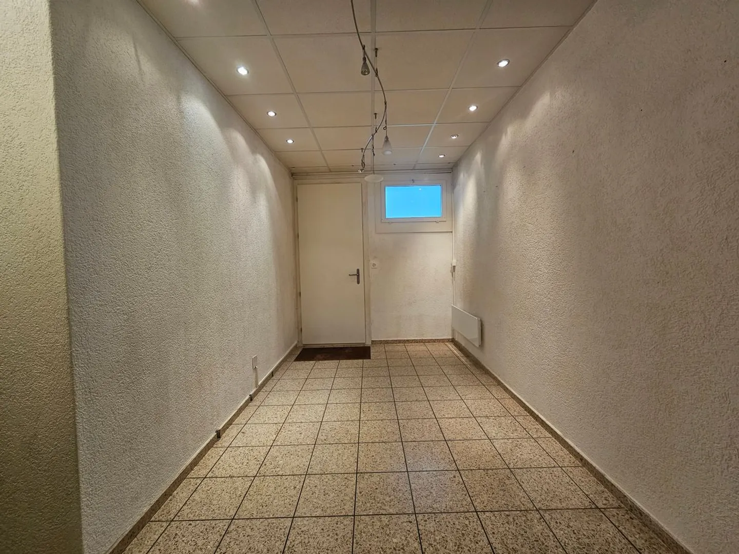 VOTRE NOUVELLE ADRESSE COMMERCIALE DIRECTEMENT À LA GARE - Photo 11 sur 13