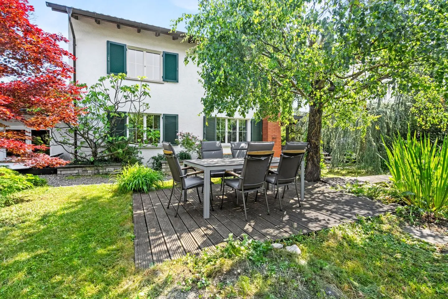 Reserviert! Freistehendes Einfamilienhaus mit traumhaftem Garten - Foto 6 von 13