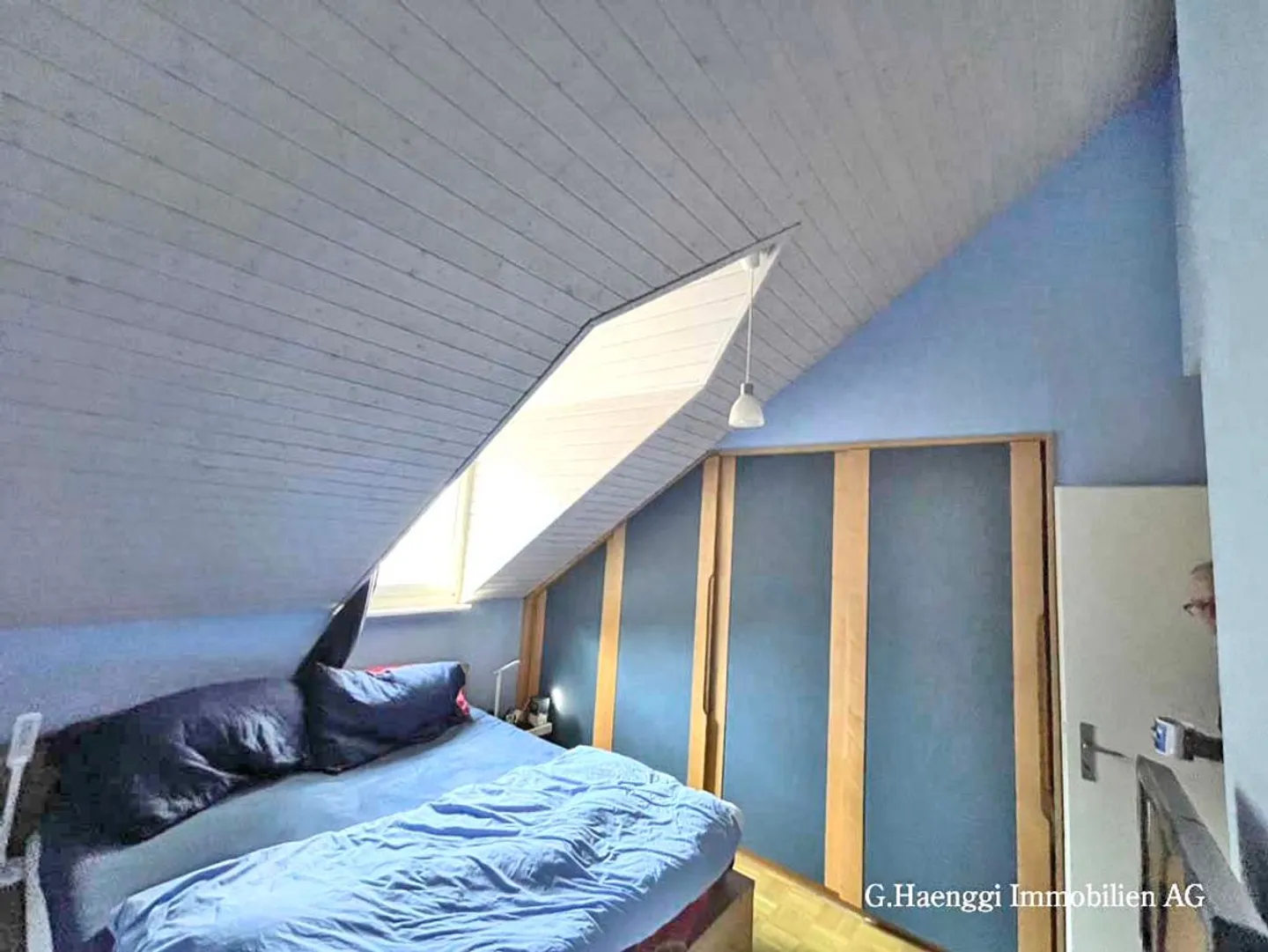 Appartement en duplex spacieux et lumineux de 5 1/2 pièces avec balcon dans la vieille ville - Photo 8 sur 13