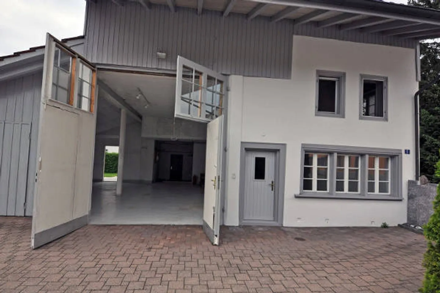 Casa di 6,5 stanze con spazio commerciale (94m2) - Foto 2 di 13