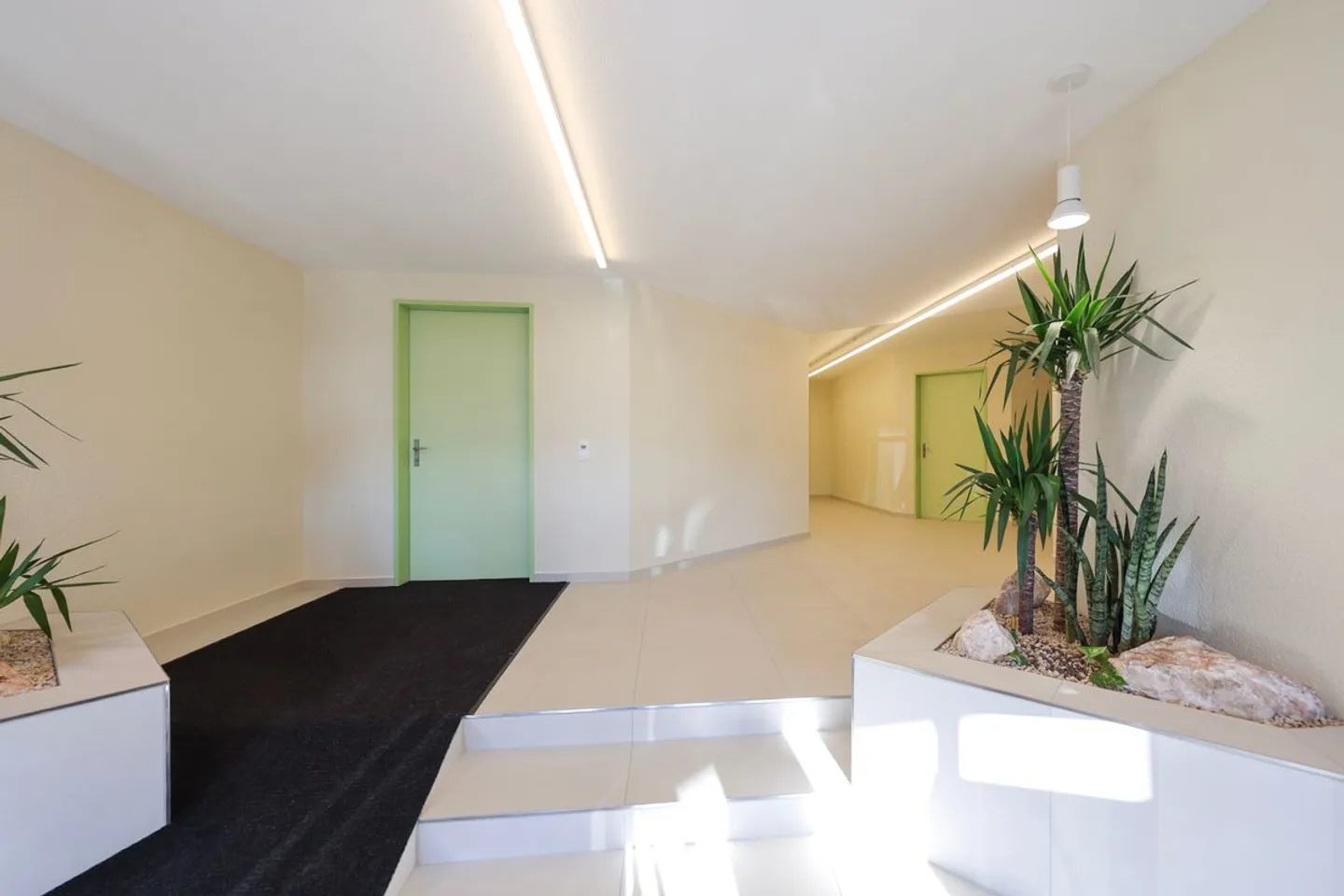 Traumwohnung mit Bergsicht und über 180 m² Aussenbereich - Foto 11 von 13