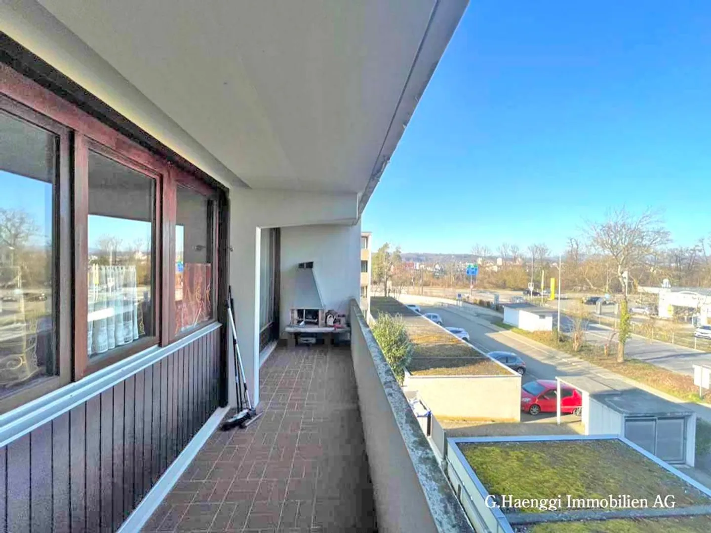 Geräumige, helle 3 1?2 Zimmer-Wohnung mit zwei grossen Balkonen - Foto 3 von 13