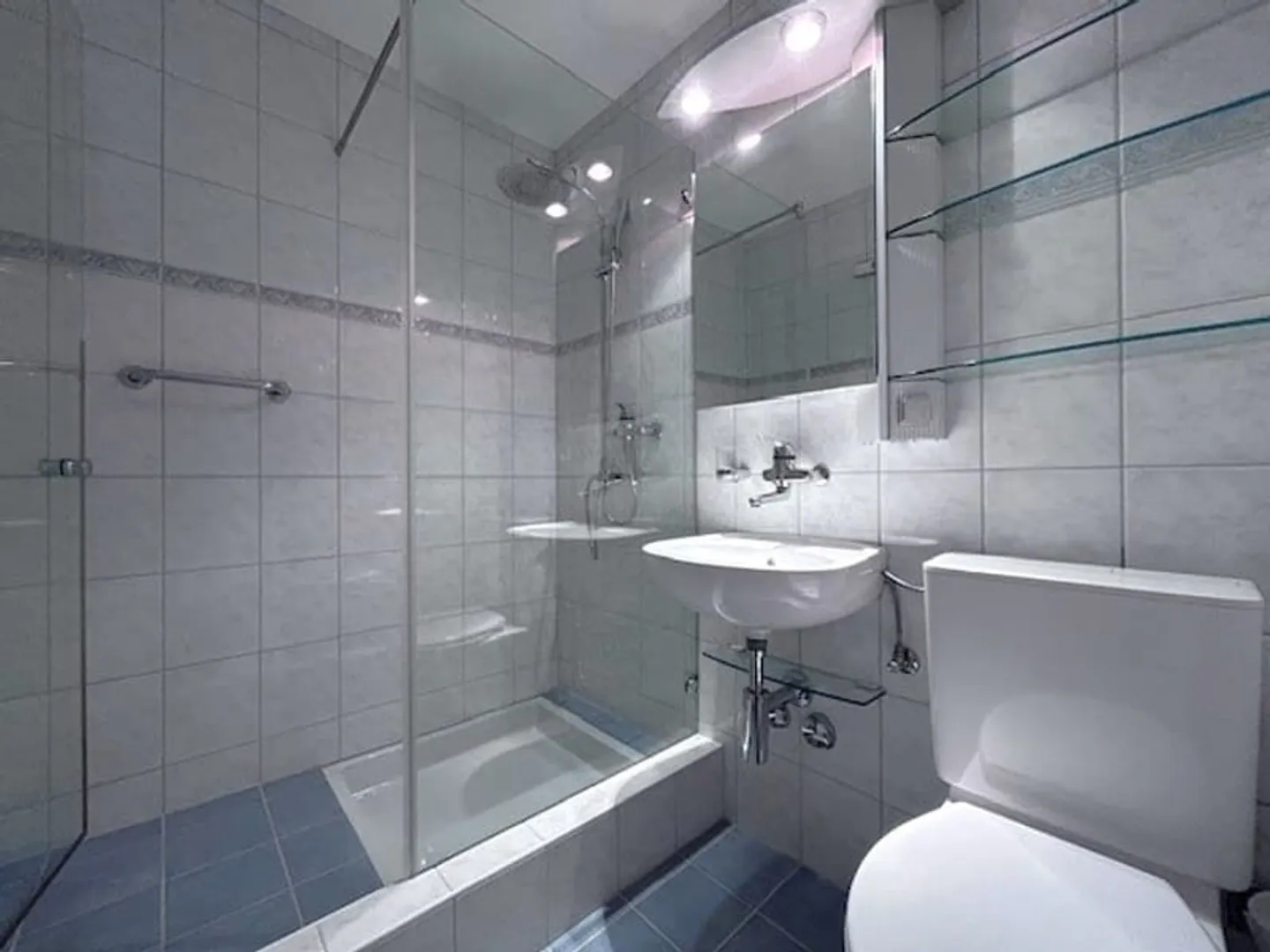 Sonnige 3.5-Zimmerwohnung - Photo 3 of 8