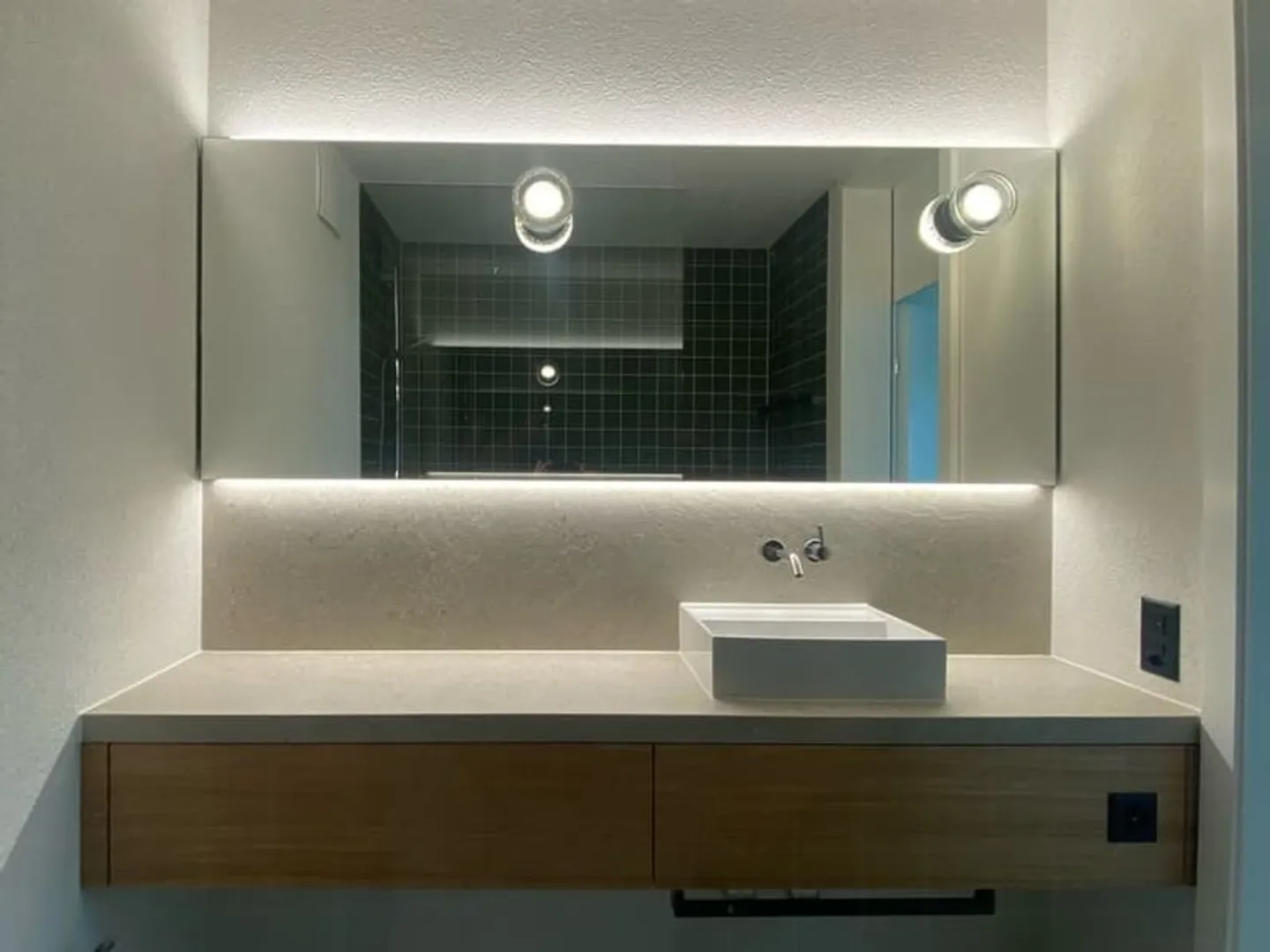 First rental after complete renovation 4.5 room apartment in a very good location - Photo 3 of 8