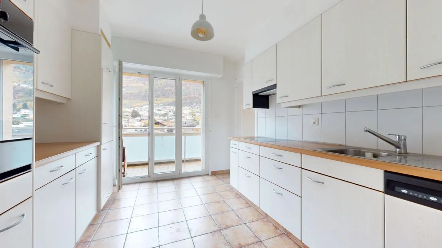 A louer 5.5 pièces - 1907  Saxon  - Foto 5 von 11