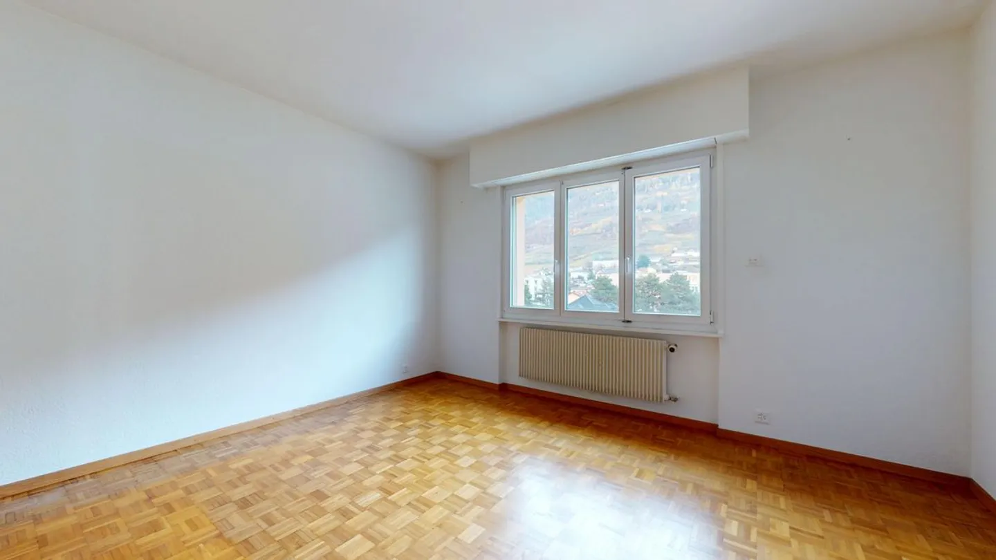 A louer 5.5 pièces - 1907  Saxon  - Foto 7 von 11