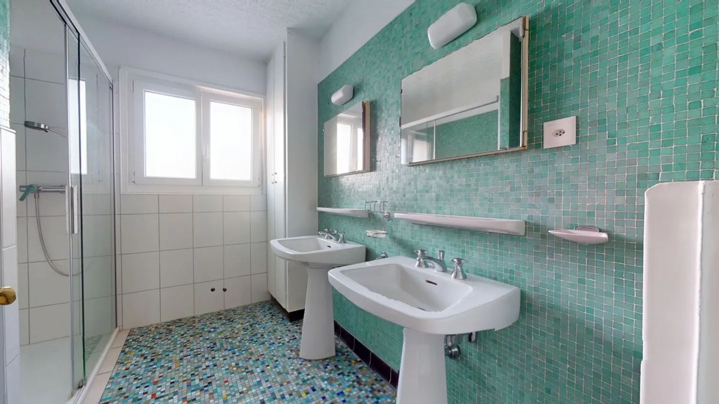 A louer 5.5 pièces - 1907  Saxon  - Foto 9 von 11