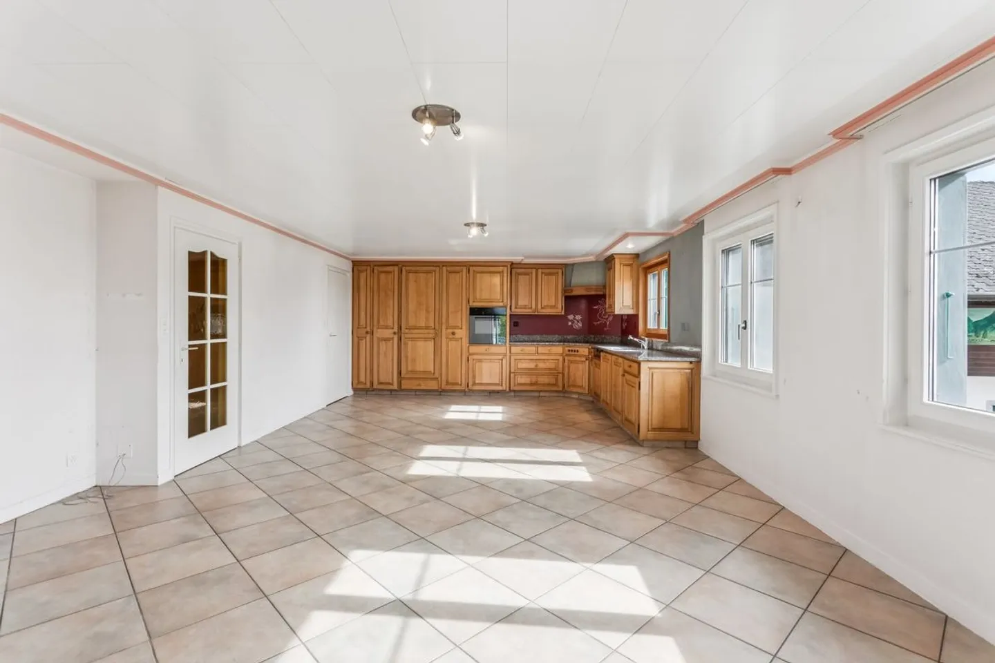 Charming House in Sâles - Photo 5 of 11