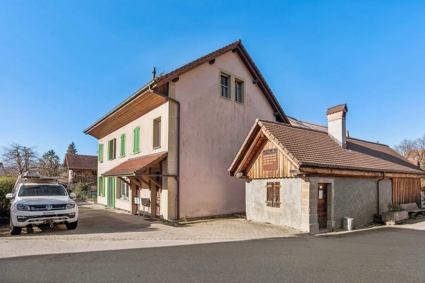 Maison Charmante avec Trois Appartements - Photo 7 sur 9