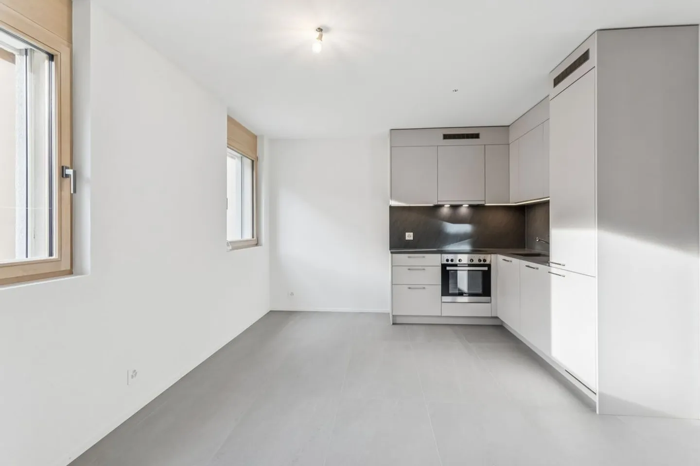 Appartamento triplex affascinante con giardino - Romont (FR) - Foto 4 di 11