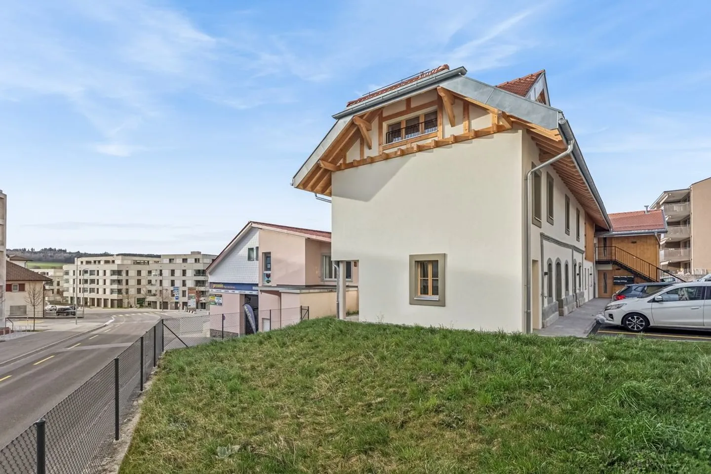 Appartamento triplex affascinante con giardino - Romont (FR) - Foto 11 di 11