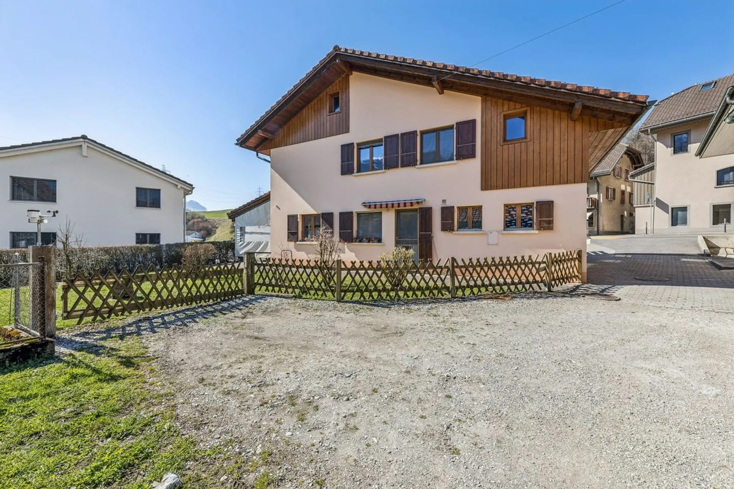 Experience the comfort of a high-performance home in a privileged setting in Enney - Photo 1 of 11