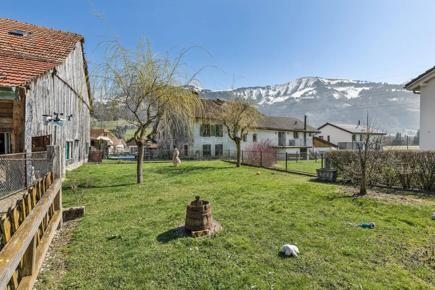 Experience the comfort of a high-performance home in a privileged setting in Enney - Photo 10 of 11