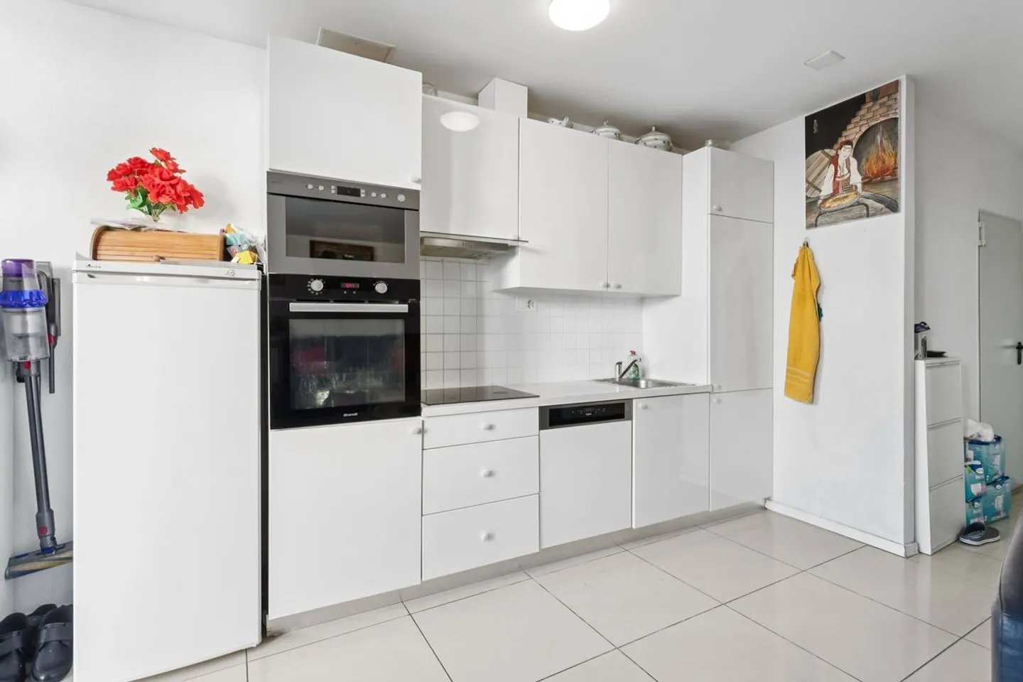 Ideally located 2.5 room apartment in Lucens - Photo 2 of 4