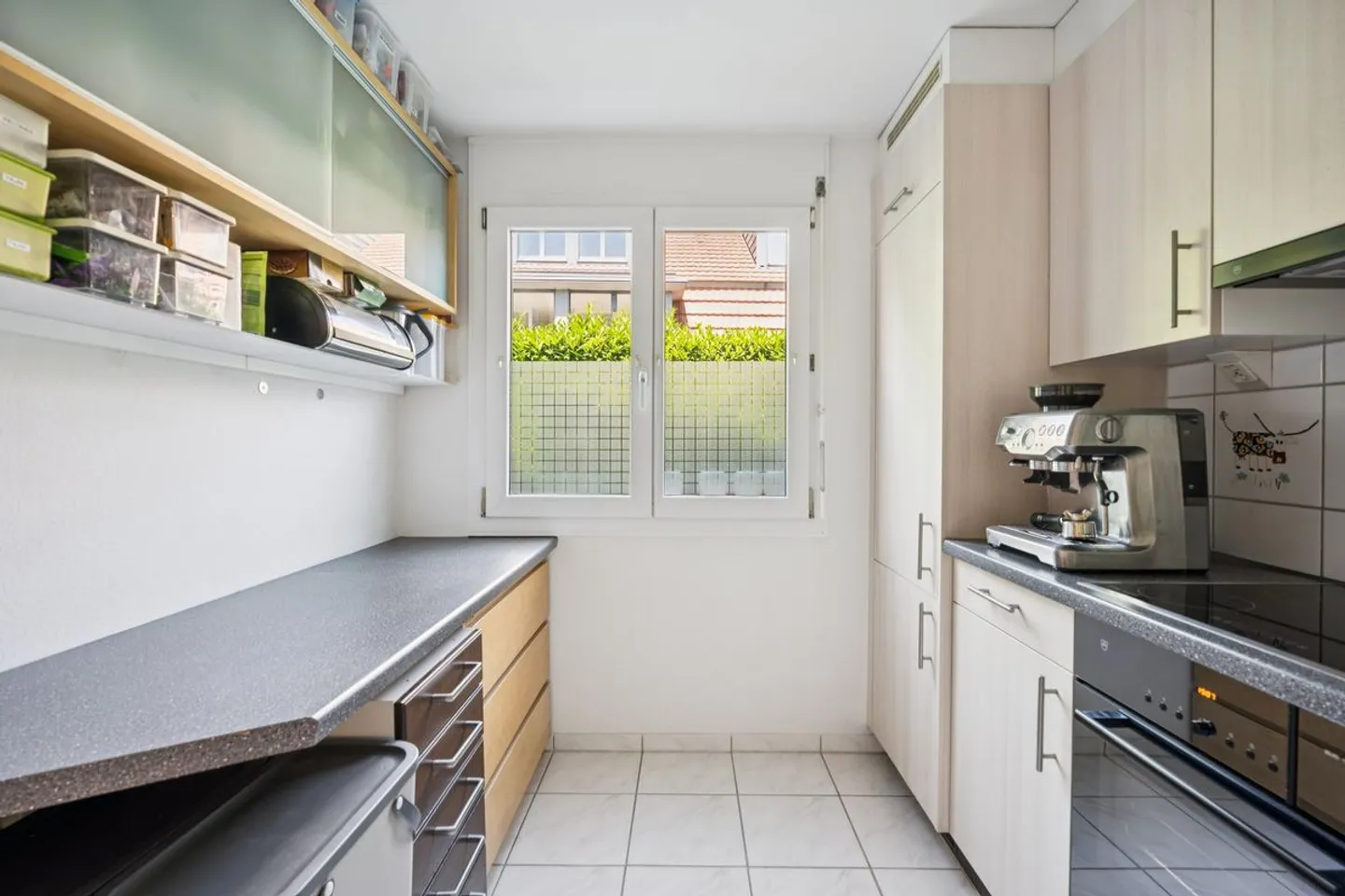 Well-kept and spacious in a quiet location - Photo 9 of 13
