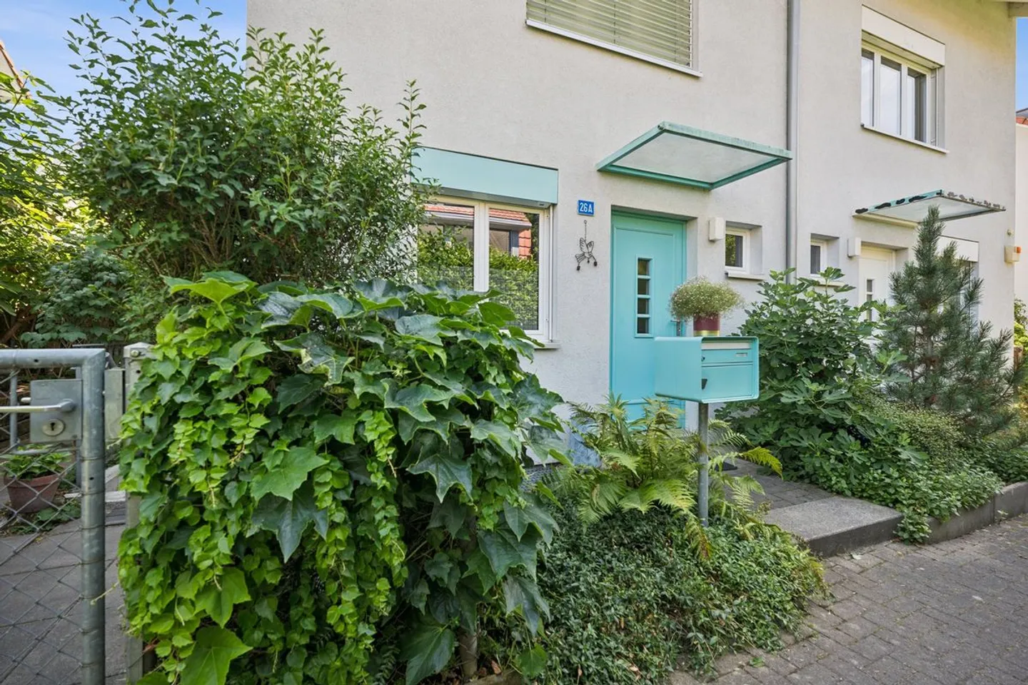 Well-kept and spacious in a quiet location - Photo 5 of 13