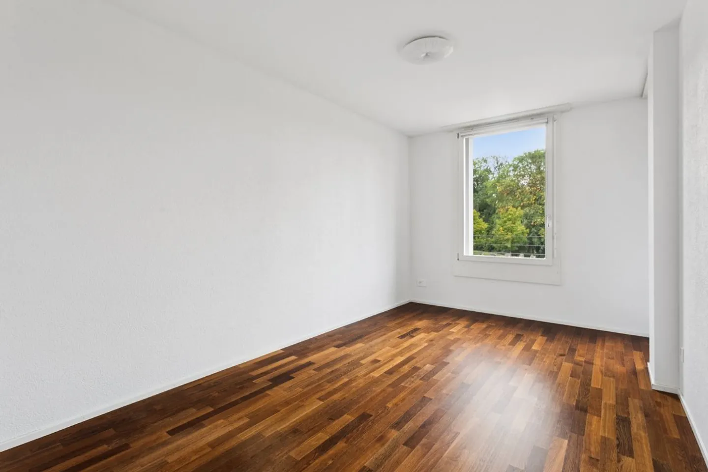 Appartement lumineux de 3,5 pièces avec loggia - Foto 5 von 10