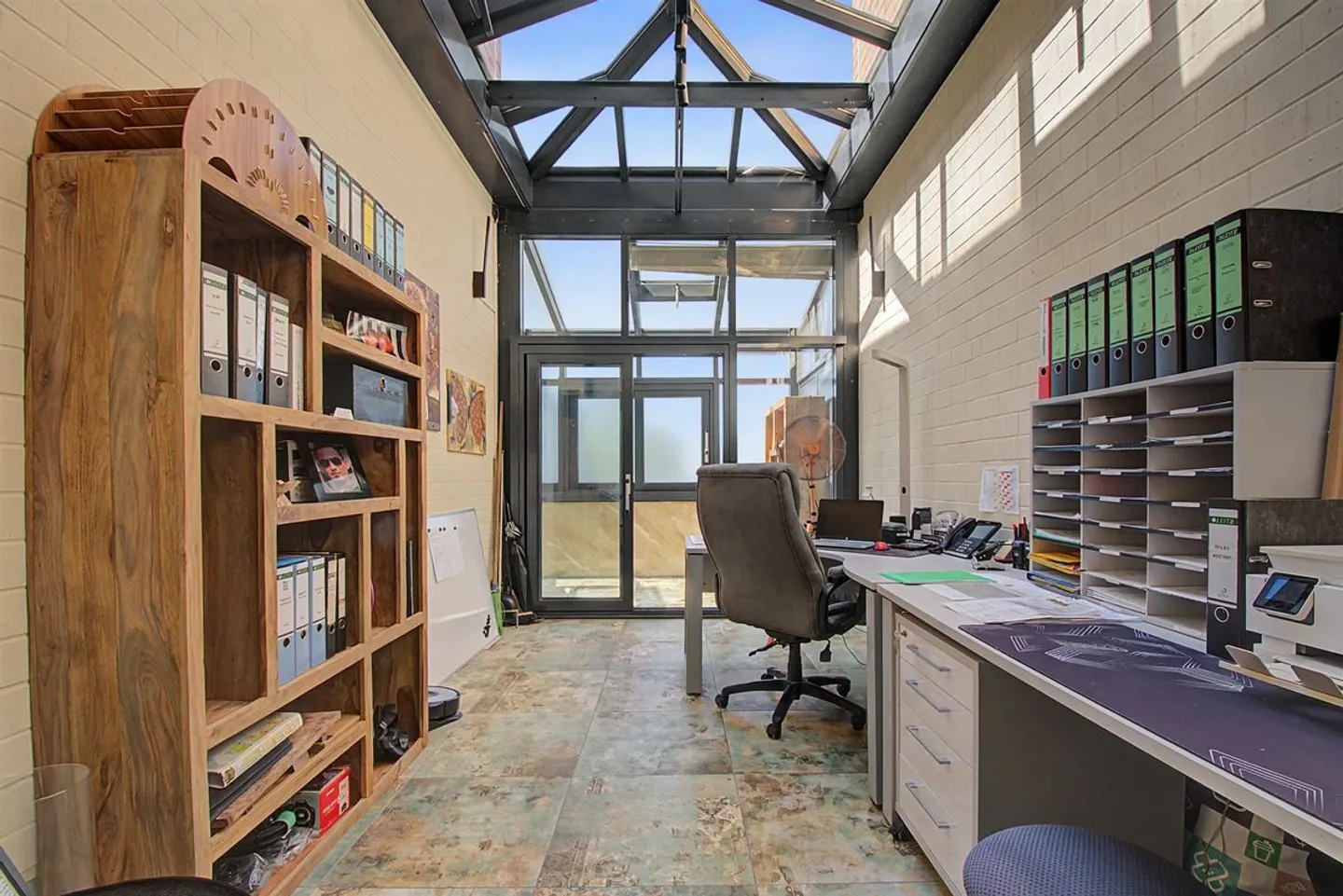 Light-flooded, very luxurious penthouse apartment with lots of privacy and mountain views - Photo 6 of 13