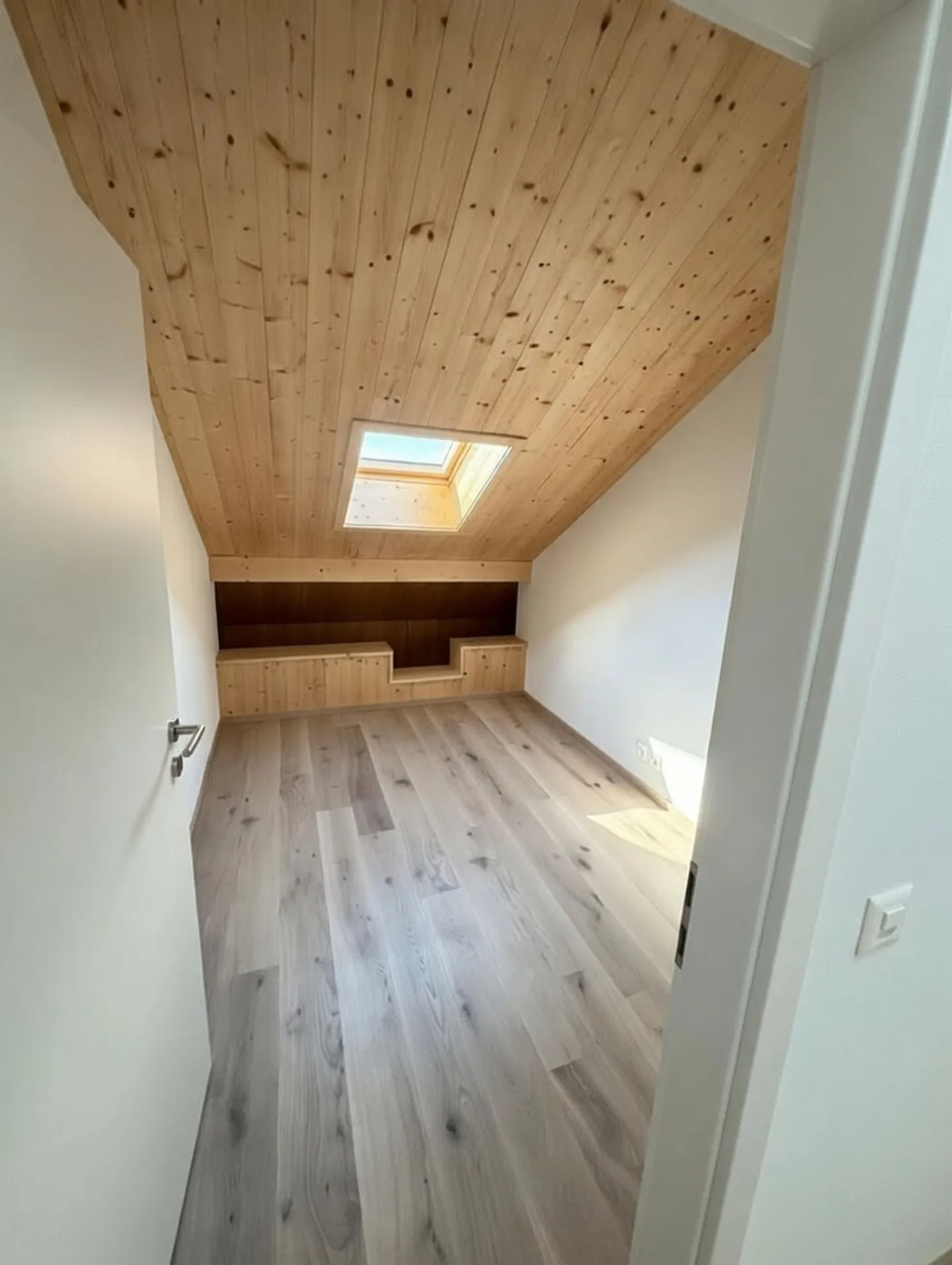 Hochwertige 3,5 Zimmer in ruhiger Lage - Foto 7 von 8
