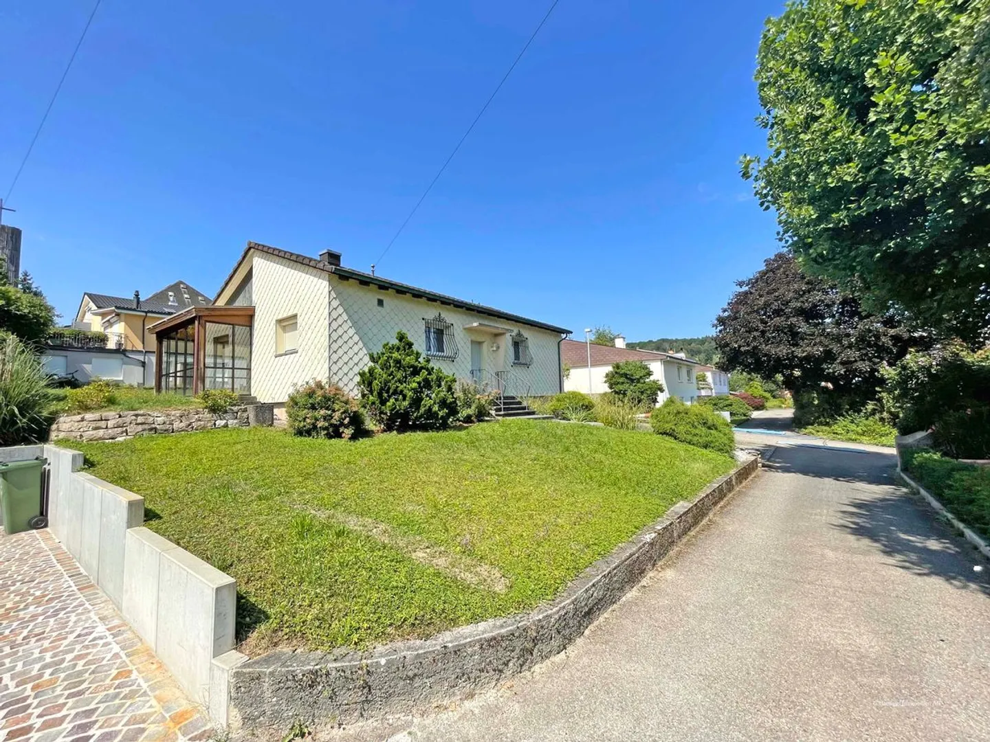 EFH an ruhiger Lage mit grossem Garten ohne Gartenarbeit - Foto 6 di 13