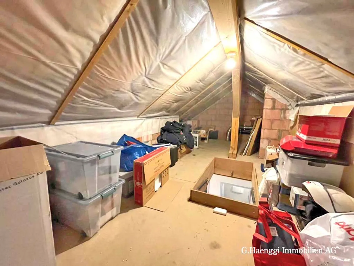Appartement en duplex spacieux et lumineux de 5 1/2 pièces avec balcon dans la vieille ville - Photo 12 sur 13